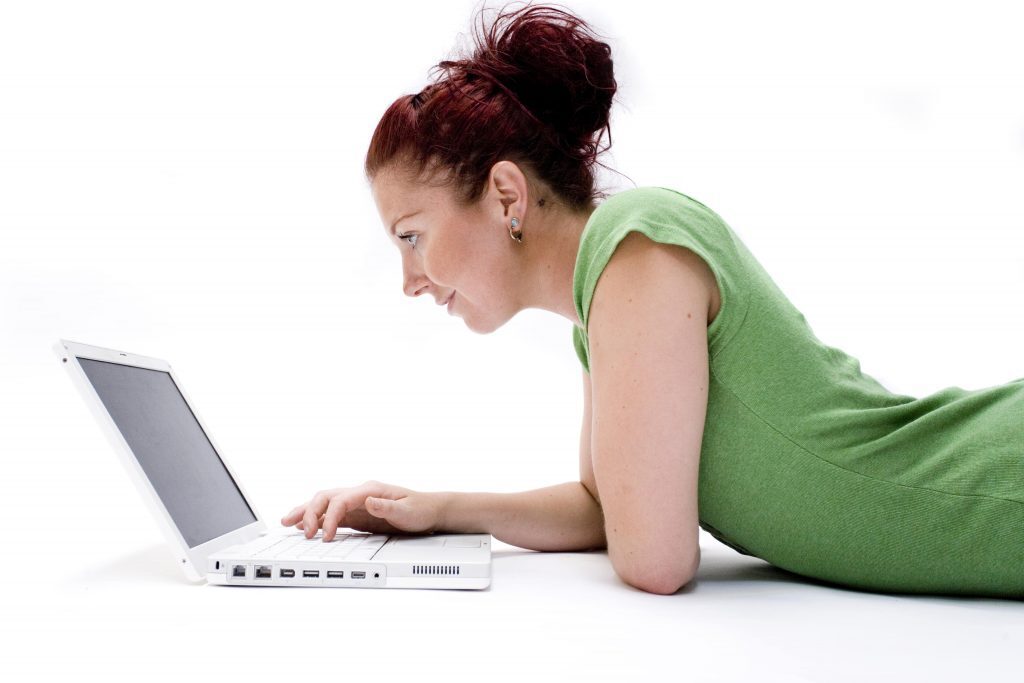 woman online gambling